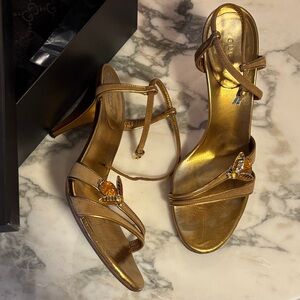 Gucci Metallic Gold Heels with jewelled bee Accent 8B US/38